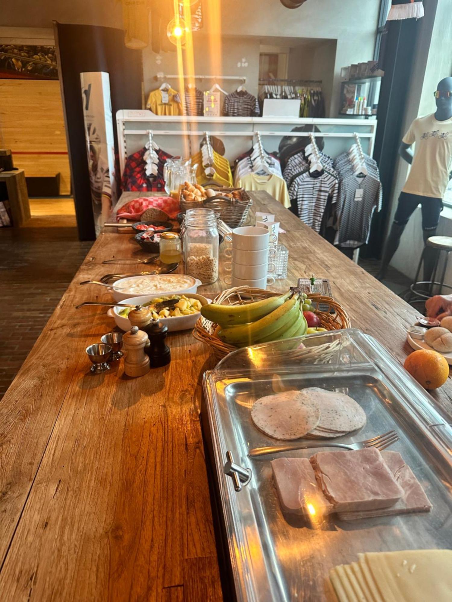 Cafe Coureur הופליזה מראה חיצוני תמונה